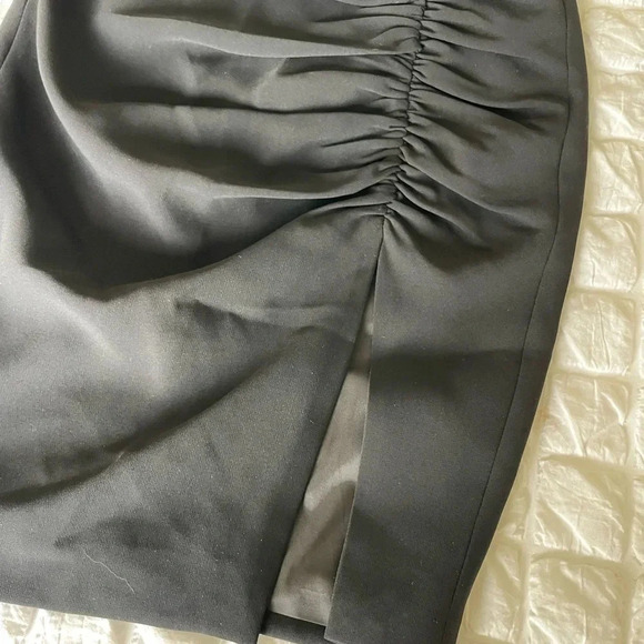 Cinq a Sept black Sam ruffle skirt - Picture 4 of 9